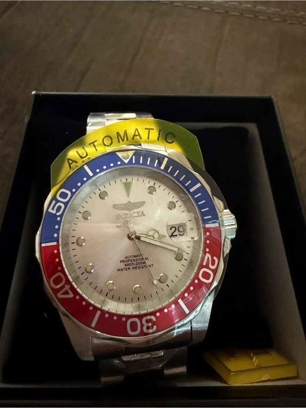 INVICTA PRO DIVER 17041 AUTOMATIC – PEPSI BEZEL – BRAND NEW